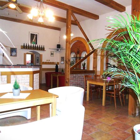 Toris Inn Trzyniec Zewnętrze zdjęcie