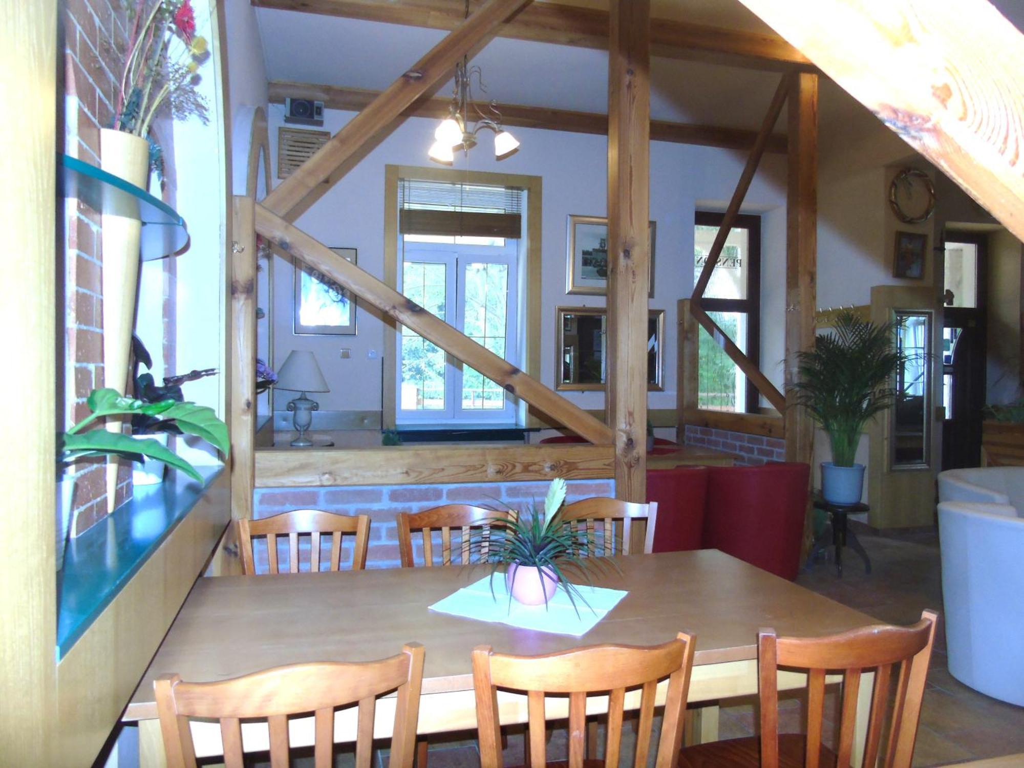 Toris Inn Trzyniec Zewnętrze zdjęcie