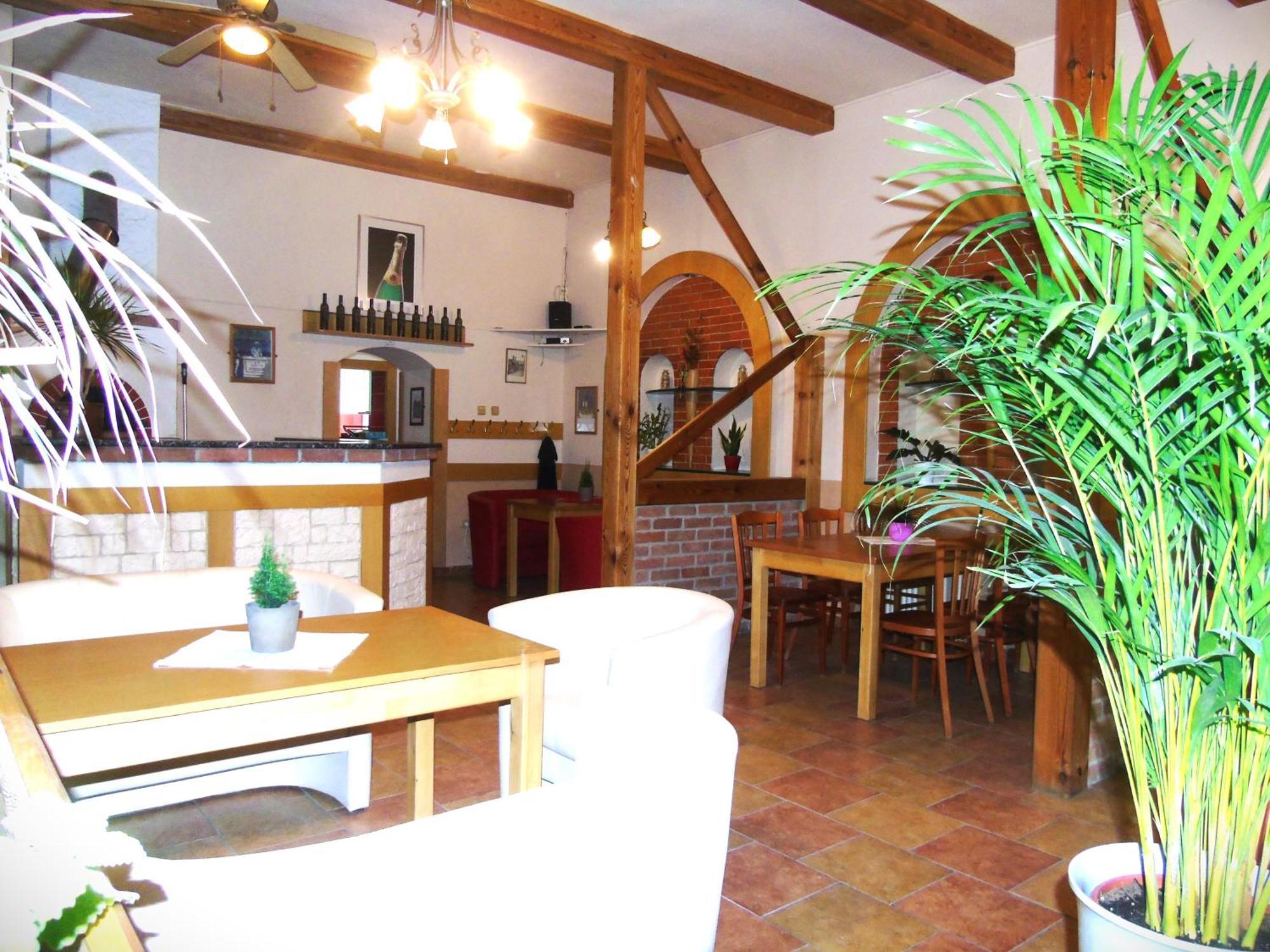 Toris Inn Trzyniec Zewnętrze zdjęcie