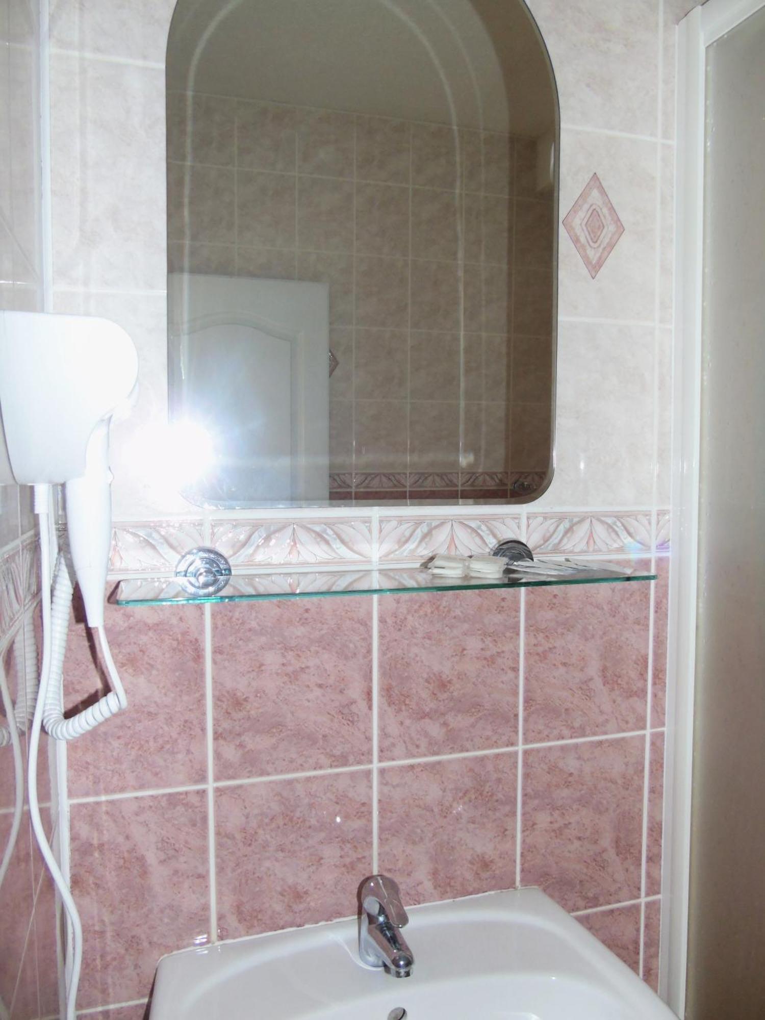 Toris Inn Trzyniec Zewnętrze zdjęcie