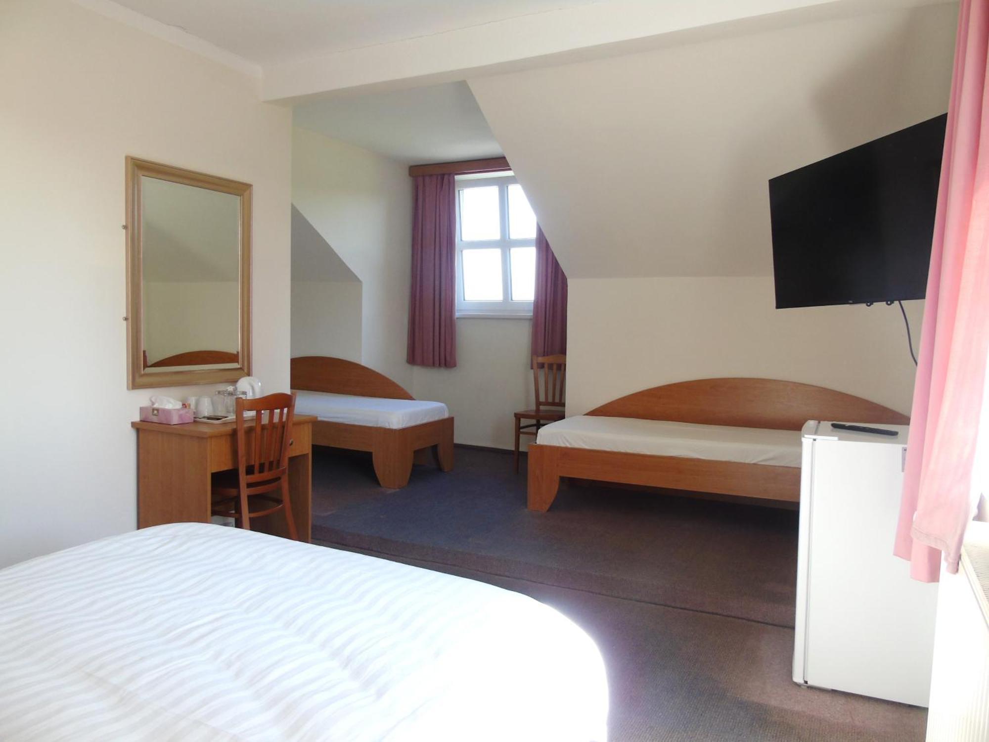 Toris Inn Trzyniec Zewnętrze zdjęcie