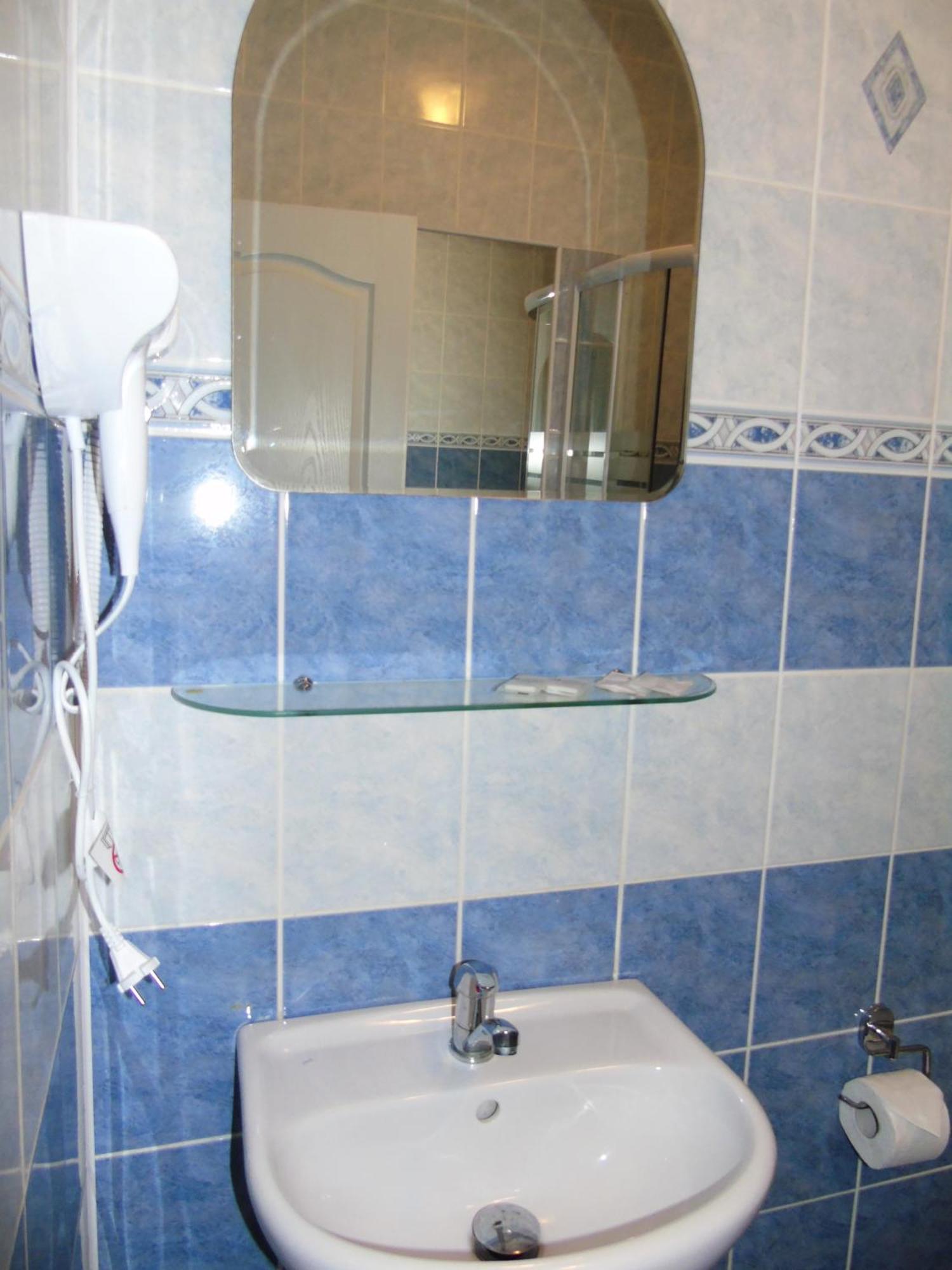 Toris Inn Trzyniec Zewnętrze zdjęcie
