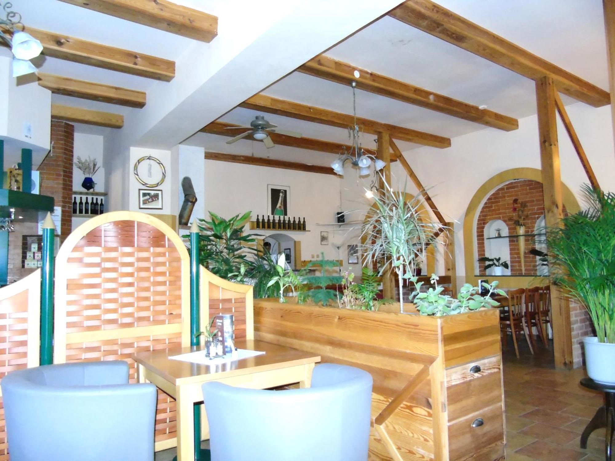 Toris Inn Trzyniec Zewnętrze zdjęcie